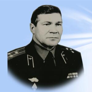 Первый командир